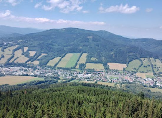 czechia/jeseniky-mountains/landmark/zlaty-chlum-rozhledna