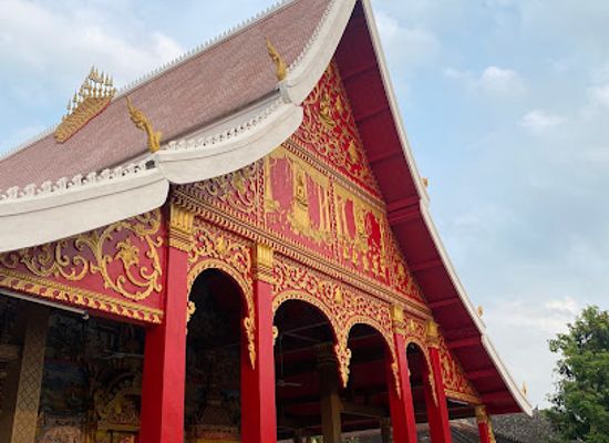laos/luang-prabang/landmark/luang-prabang-morning-market