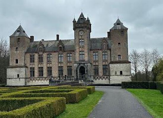 belgium/de-haan/landmark/tillegem-castle