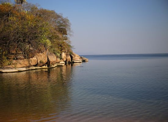 malawi/chinteche/landmark/lake-malawi-national-park