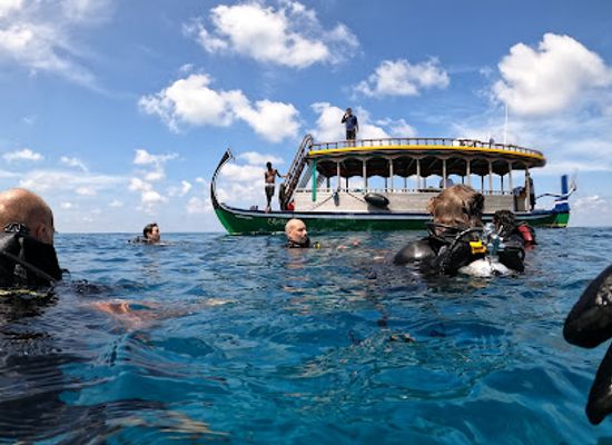 maldives/fulidhoo/landmark/fulidhoo-dive-water-sports