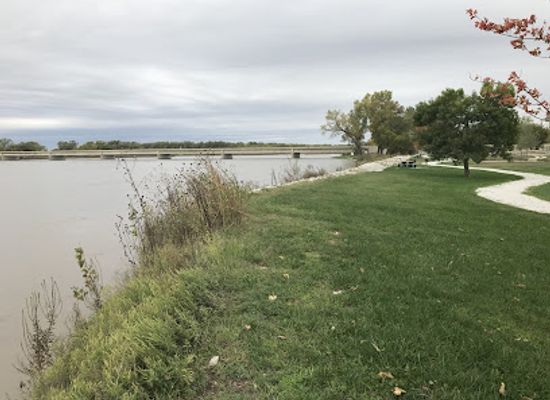 nebraska/platte-river-state-park/landmark/platte-river-landing-state-park