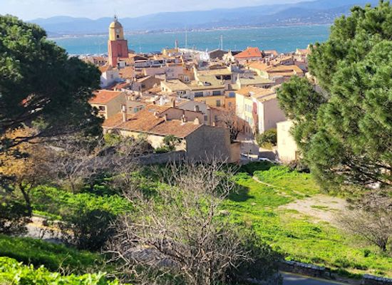 france/saint-tropez/landmark/parking-foch