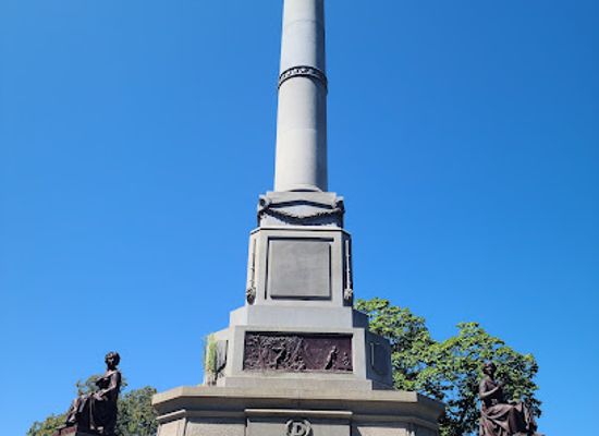 illinois/chicagoland/landmark/douglas-tomb-state-historic-site