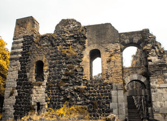 germany/westphalia/landmark/kaiserpfalz-kaiserswerth