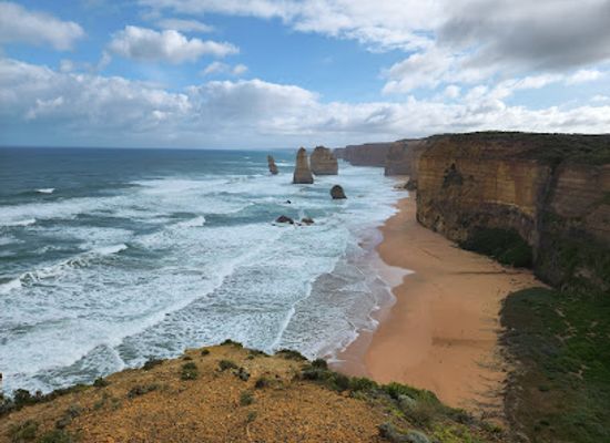 australia/high-country/landmark/twelve-apostles