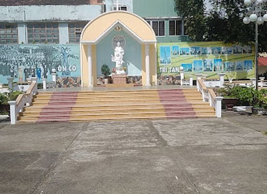 vietnam/southeast/landmark/quy-nhon-cathedral