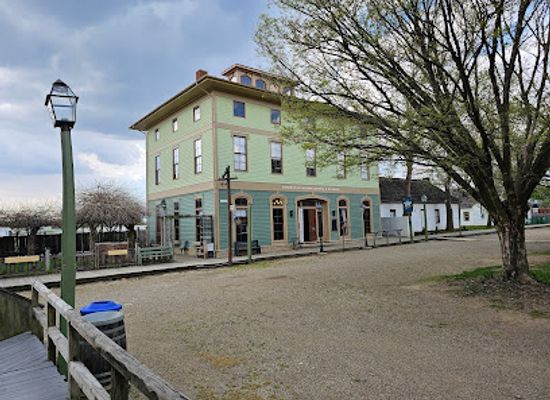 ohio/eastern-ohio/landmark/ohio-village