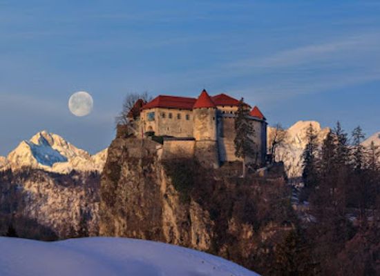 slovenia/bled/landmark/canyoning-bled