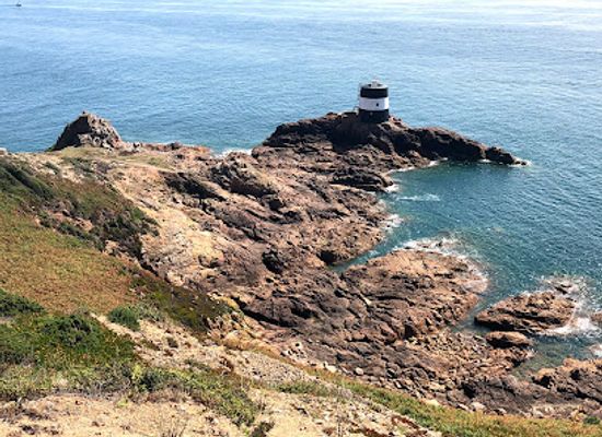 jersey/la-corbiere-lighthouse/landmark/battery-lothringen