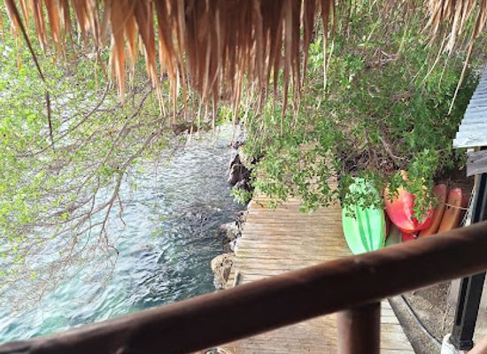 curacao/jan-thiel/landmark/jan-thiel-beach-stairs