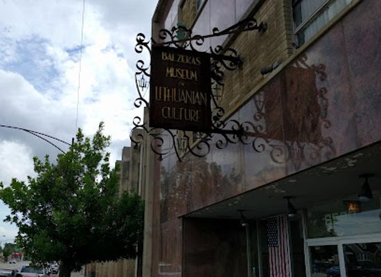 illinois/oak-lawn/landmark/balzekas-museum-of-lithuanian-culture