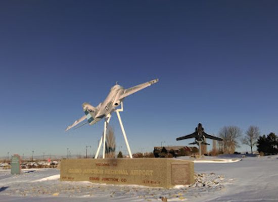 colorado/grand-junction/landmark/grand-junction-regional-airport