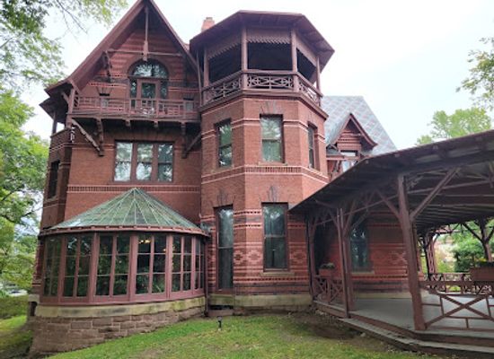connecticut/greater-hartford/landmark/the-mark-twain-house-museum