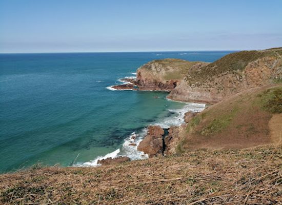 jersey/la-rocque-harbour/landmark/grosnez-castle