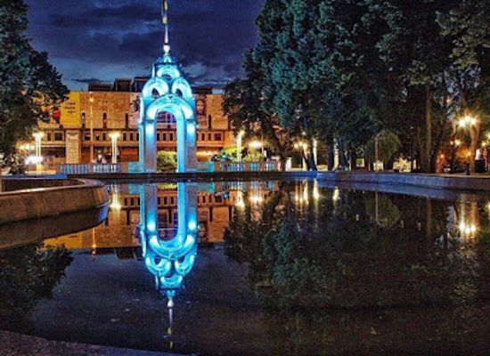 ukraine/seversky-donets-river/landmark/mirror-stream