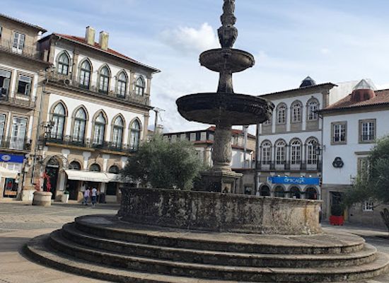 portugal/ponte-de-lima/landmark/international-garden-festival