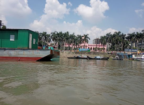 bangladesh/haor-basin/landmark/ahsan-manzil-museum