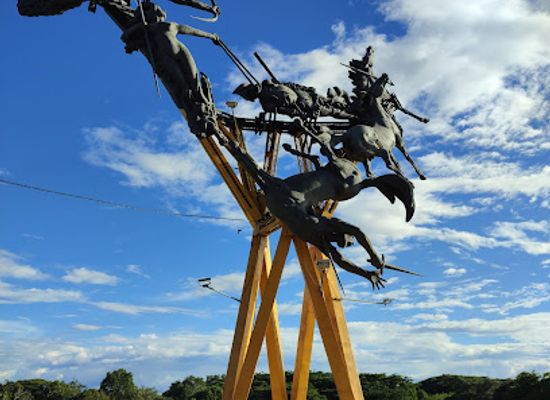 colombia/neiva/landmark/cacica-gaitana-monument