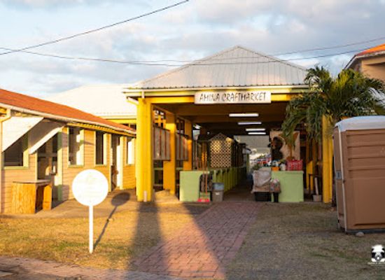 saint-kitts-and-nevis/basseterre/landmark/amina-craft-market