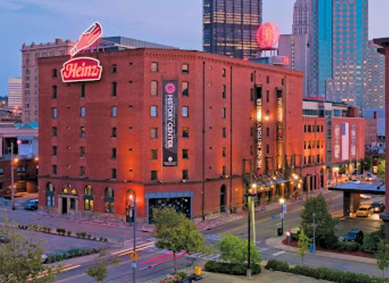 pennsylvania/pittsburgh/landmark/senator-john-heinz-history-center