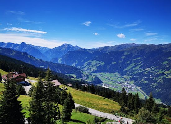austria/zillertal/landmark/fichtenschloss-zillertal-arena