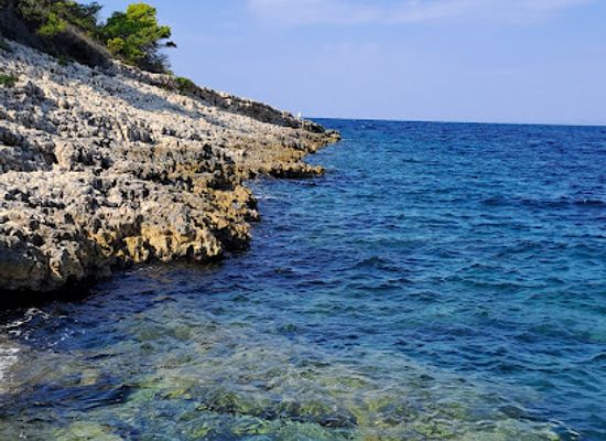 croatia/dalmatia/landmark/floriana-park