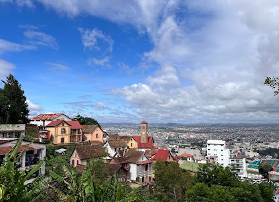 madagascar/antananarivo/ampefiloha/landmark/andafiavaratra-palace