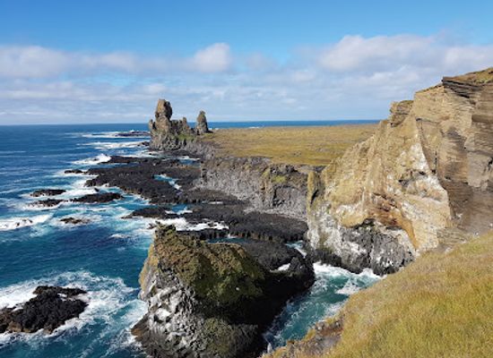 iceland/southern-peninsula/landmark/londrangar