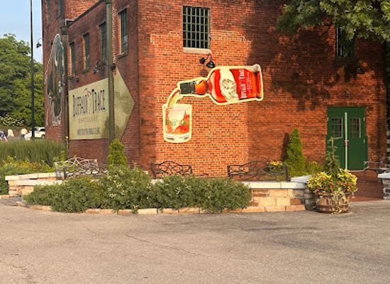 kentucky/outer-bluegrass/landmark/bluegrass-bourbon-tours