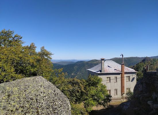 portugal/serra-da-estrela/landmark/casa-da-fraga-manteigas