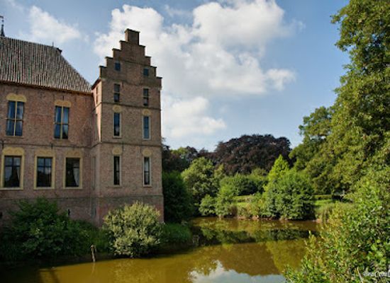 netherlands/achterhoek/landmark/castle-vorden