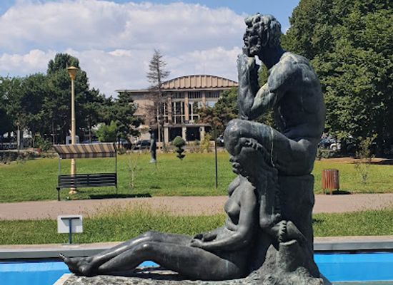 romania/constanta/landmark/faun-and-nimph-statue