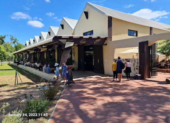 south-africa/overberg/landmark/elgin-railway-market