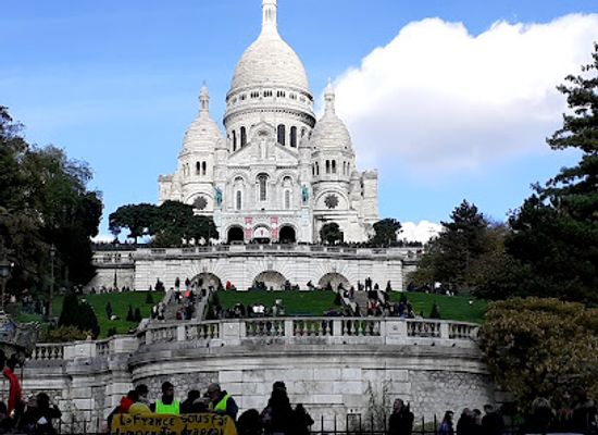 france/paris/montmartre/landmark/wall-of-love