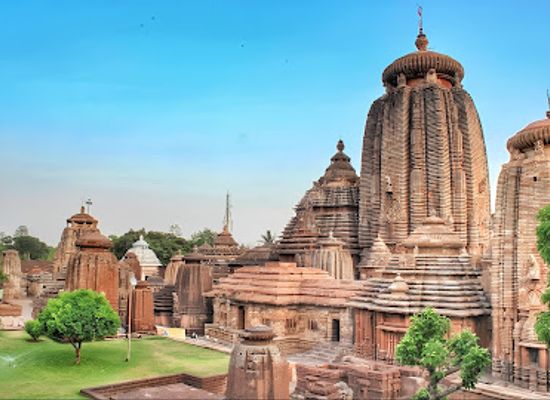 india/bhubaneswar/landmark/lingaraj-temple