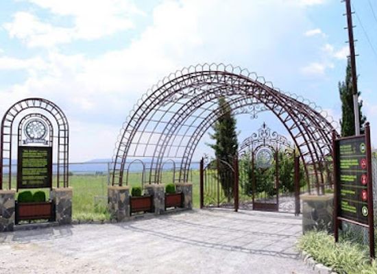 azerbaijan/shaki/landmark/bio-garden