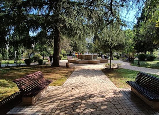 montenegro/moraca/landmark/king-s-park-gate