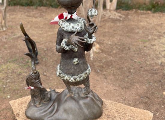 texas/abilene/landmark/the-grinch-statue