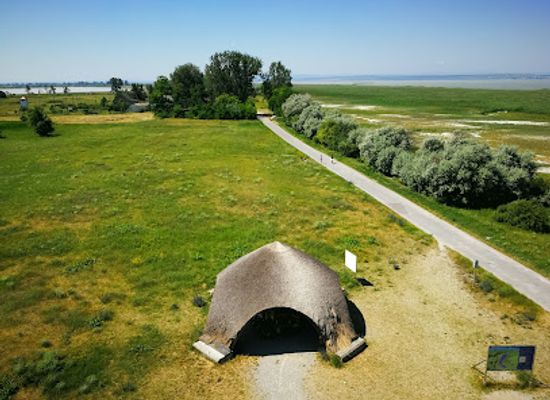 austria/seewinkel/landmark/lake-neusiedl-seewinkel-national-park