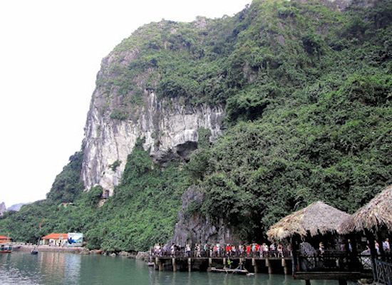vietnam/south-central-coast/landmark/hang-son-doong