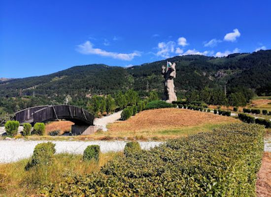 bulgaria/sredna-gora/landmark/borimechkata-monument