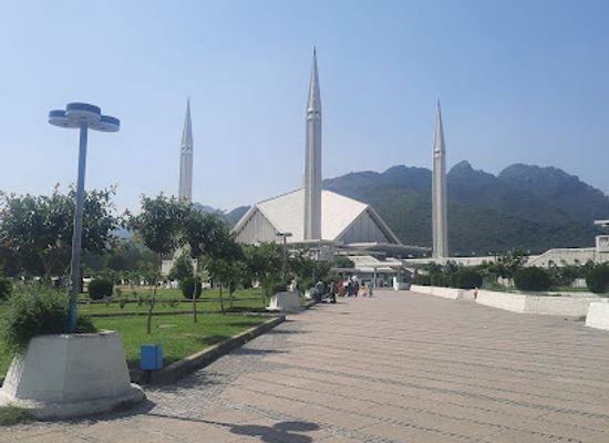 pakistan/islamabad/landmark/shah-allah-ditta-caves