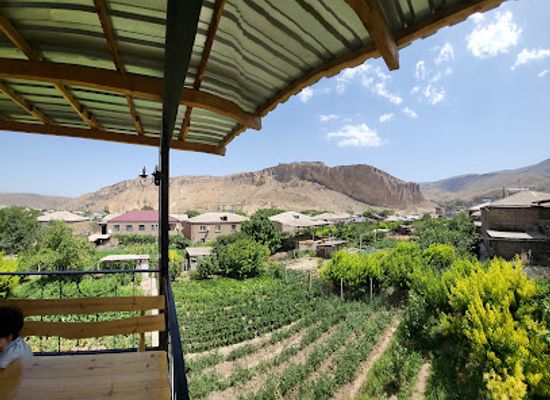 armenia/areni-wine-region/landmark/wine-house-areni-cave