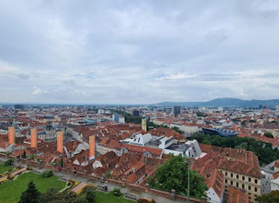 austria/graz/landmark/graz-museum