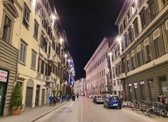 italy/florence/landmark/via-camillo-cavour