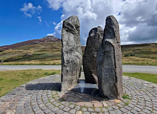 united-kingdom/caernarfonshire/landmark/tre-r-ceiri-hillfort