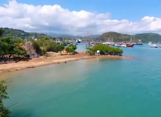 indonesia/komodo-national-park/landmark/labuan-bajo-port