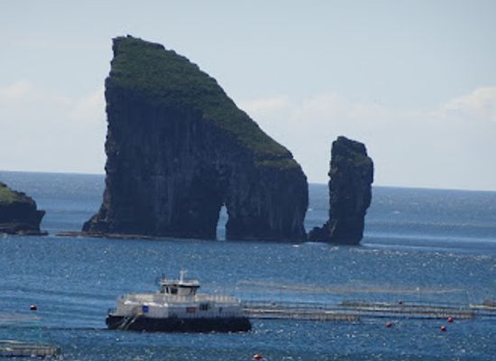 faroe-islands/vagar-island/landmark/vagar-airport