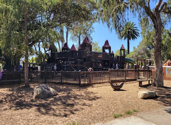 california/santa-barbara/landmark/kids-world